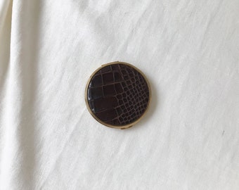 Vintage New Light Powder Compact With Leather On The Lid, Vintage Makeup Powder Compact, Vintage Mirror, Collectible Compact