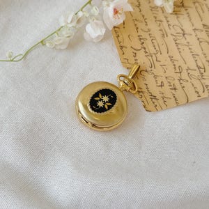 Jacques Du Manoir Gold Tone Metal Pendant Watch With Floral Design, Swiss Made, Pocket Watch, Quartz Watch, Classic Pendant Watch