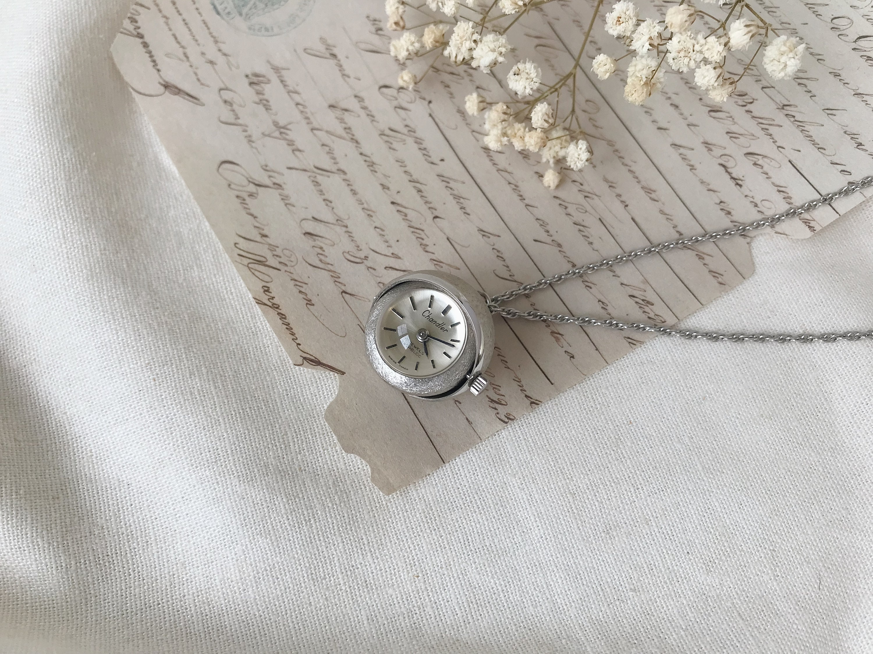 Chandler Vintage Watch - Etsy