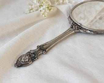 Vintage 60’s Shiseido hand mirror 花椿会 ハンドミラー Vintage SHISEIDO Silver Tone Metal Hand Mirror With Box, Shiseido
