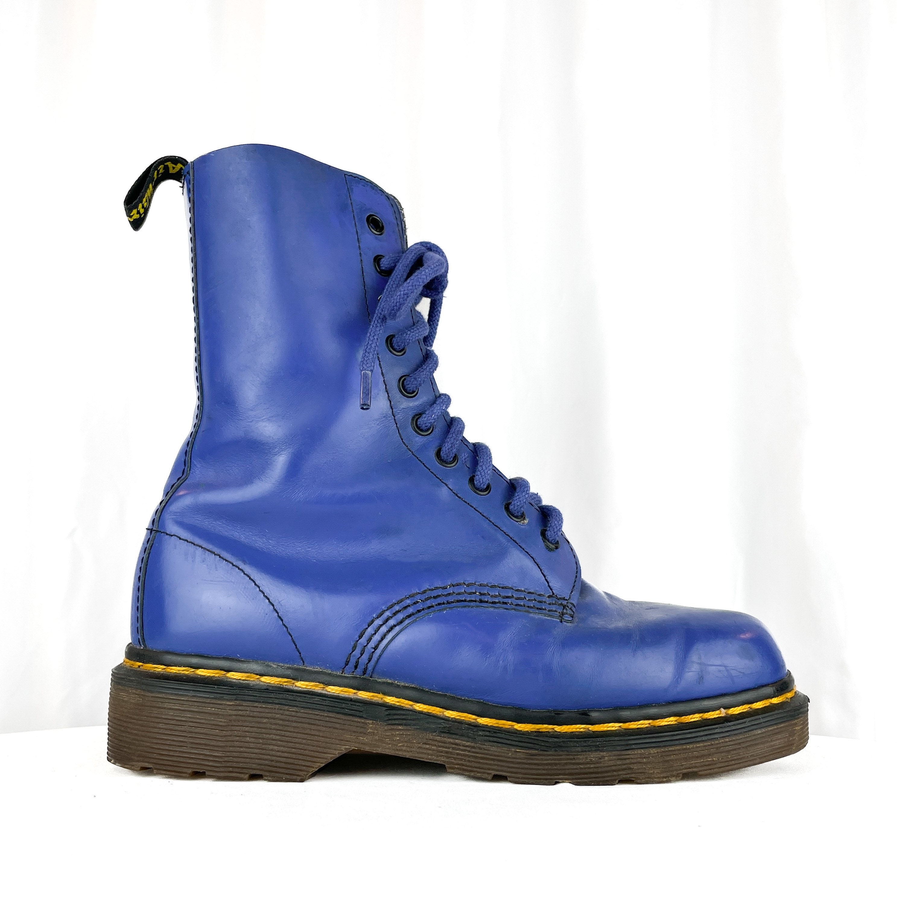 wees stil Tot ziens Renovatie 90s Blue Doc Martens - Etsy