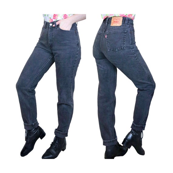 Black Levis 512 Jeans | High Waisted | 26” Waist |