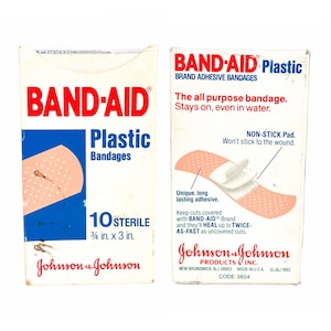 Vintage Bandaid Box | 1980s 1983 | Band-Aid Plastic | Johnson & Johnson | Made in USA | Adhesive Bandaids