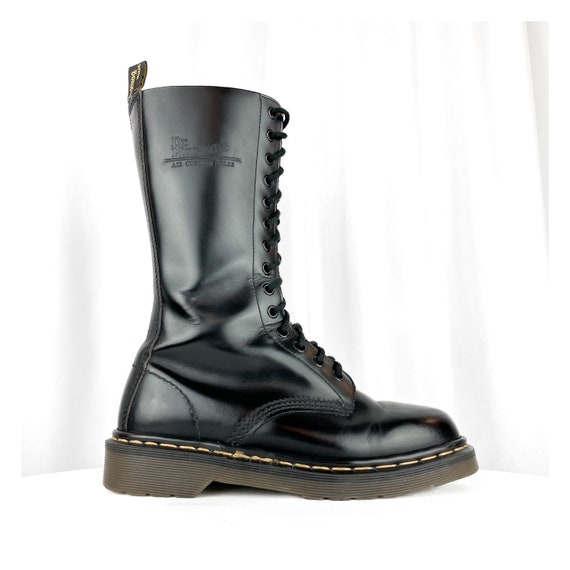 zingen Handboek hypothese Buy Tall Doc Martens Boots Lace up Boots Dr Chunky Boots Online in India -  Etsy