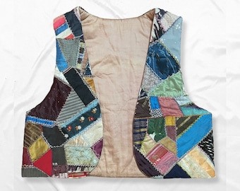 Vintage 70s Quilted Vest | Handmade | Embroidered | Patchwork | Multicolored | Extremely RARE | Womens XS/Small