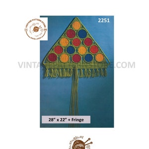 70s vintage macrame Christmas tree wall hanging decoration ornament pdf macrame pattern Instant PDF download 2251