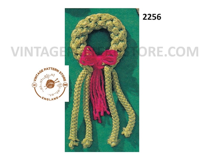 70s vintage easy to make miniature macrame wreath Christmas tree decoration ornament pdf macrame pattern 2.5" long Instant PDF download 2256