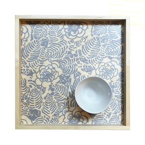 Decorative Wood Tray, Light Blue, Floral Pattern, Chrysanthemums, Wood Serving Tray, Cocktail Tray, Entertaining, Blue Florals, Modern Decor