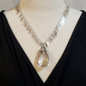 Sparkly raven skull pendant necklace, Spectacular lightning bolt chain, Gothic, Oddities, Curiosities