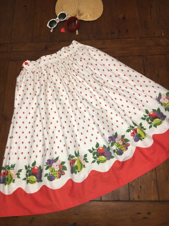 Vintage 1950s homemade novelty print fruit skirt