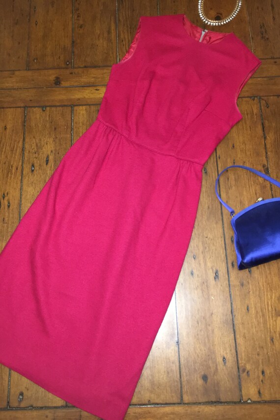 Vintage 1960s fuchsia wool wiggle dress - image 5