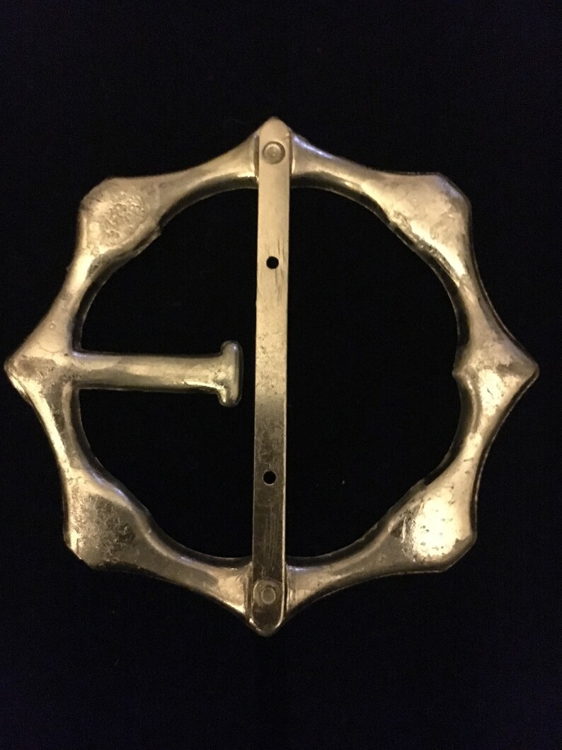 Vintage 1920-1930s rhinestone belt buckle for an Art Deco dress