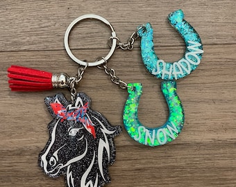 Horse Keychain Personalized, Horse Name, Horse Mama, Horse Lover Gift, Personalized Gift for Girls, Horse Owner Gift, Equestrian Gifts