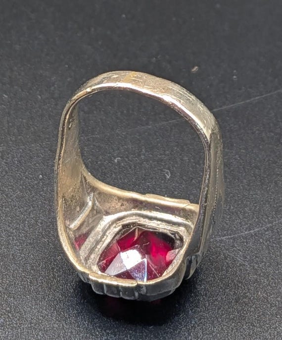 Art Deco Geometric Designed Silver Ring With a Re… - image 13