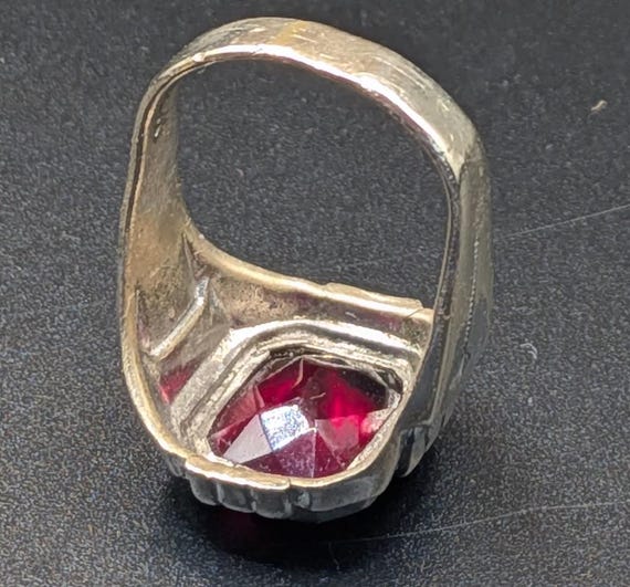 Art Deco Geometric Designed Silver Ring With a Re… - image 8