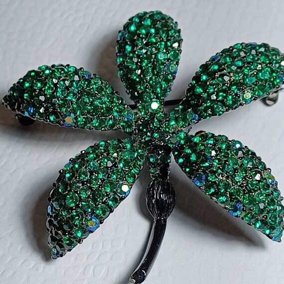 Beautiful Dark Green Rhinestones and Aurora Borea… - image 9