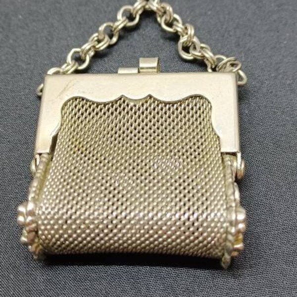Vintage Silvertone Chain Linked Charm Bracelet With a Small Mesh Coin Purse #73