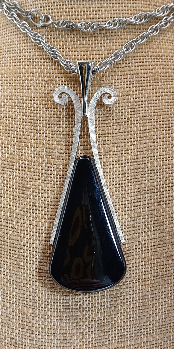 Large 1970s Avon Black Resin Teardrop and Silvert… - image 8