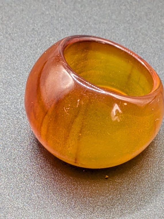 Bakelite Butterscotch Swirled Bubble Ring #931 - image 2