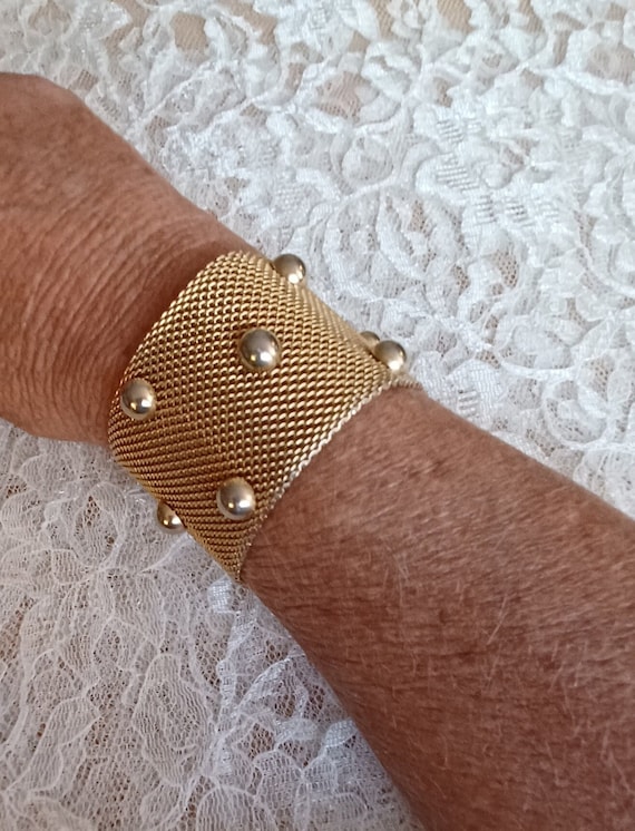 1960s Judy Lee Goldtone Mesh Bracelet. #268