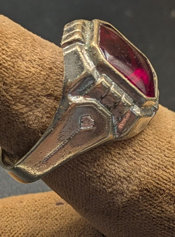 Art Deco Geometric Designed Silver Ring With a Re… - image 5