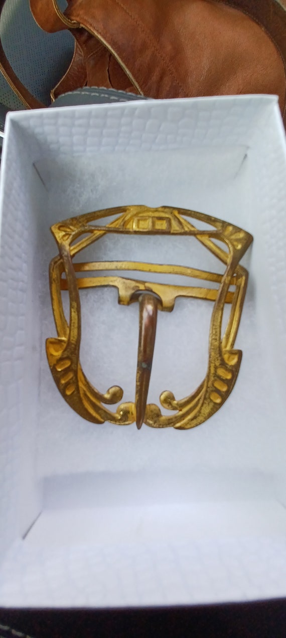 Ladies Antique Victorian Goldtone Belt Buckle #271 - image 2