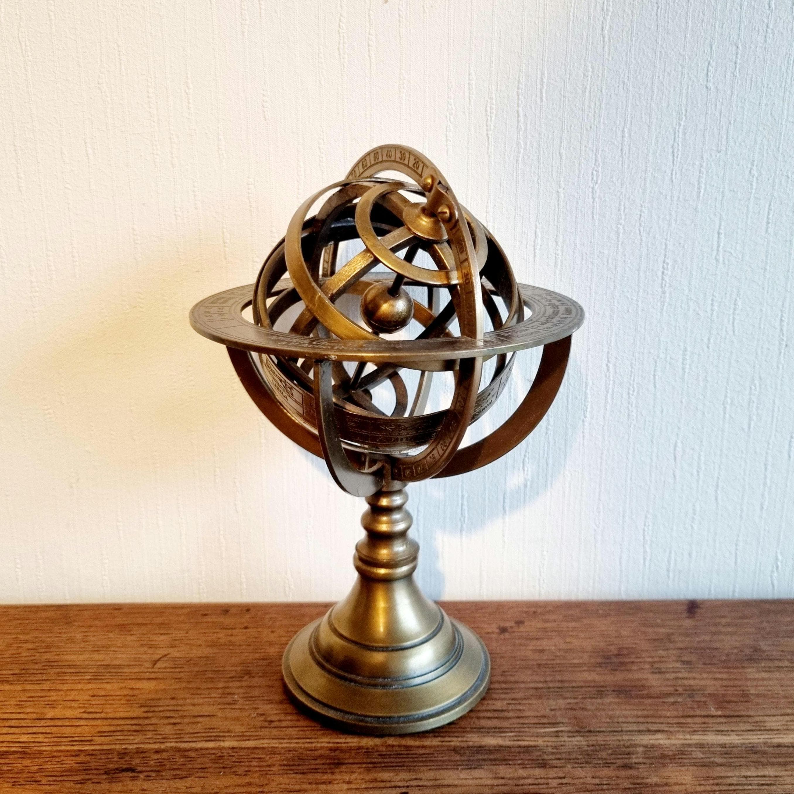 渾天儀(天球儀) 古代天体観測機器 アンティーク 置物 渾天儀(天球儀) 古代天体観測機器 アンティーク 置物