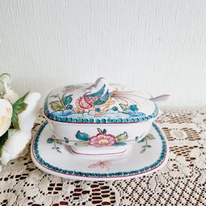 Handpainted Agueda Portugal handpainted small tureen/sauce boat
