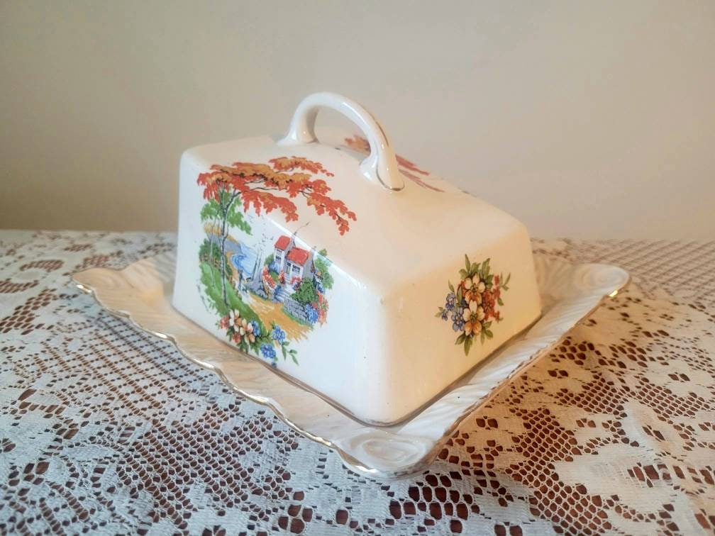 Antique English Ceramic Cheese Keeper or Butter Dome, 1900 for sale at  Pamono
