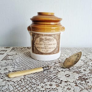 Vintage pot de marmelade Mrs Bridges | Pot de rangement de cuisine en grès rustique | Décoration de cuisine de ferme