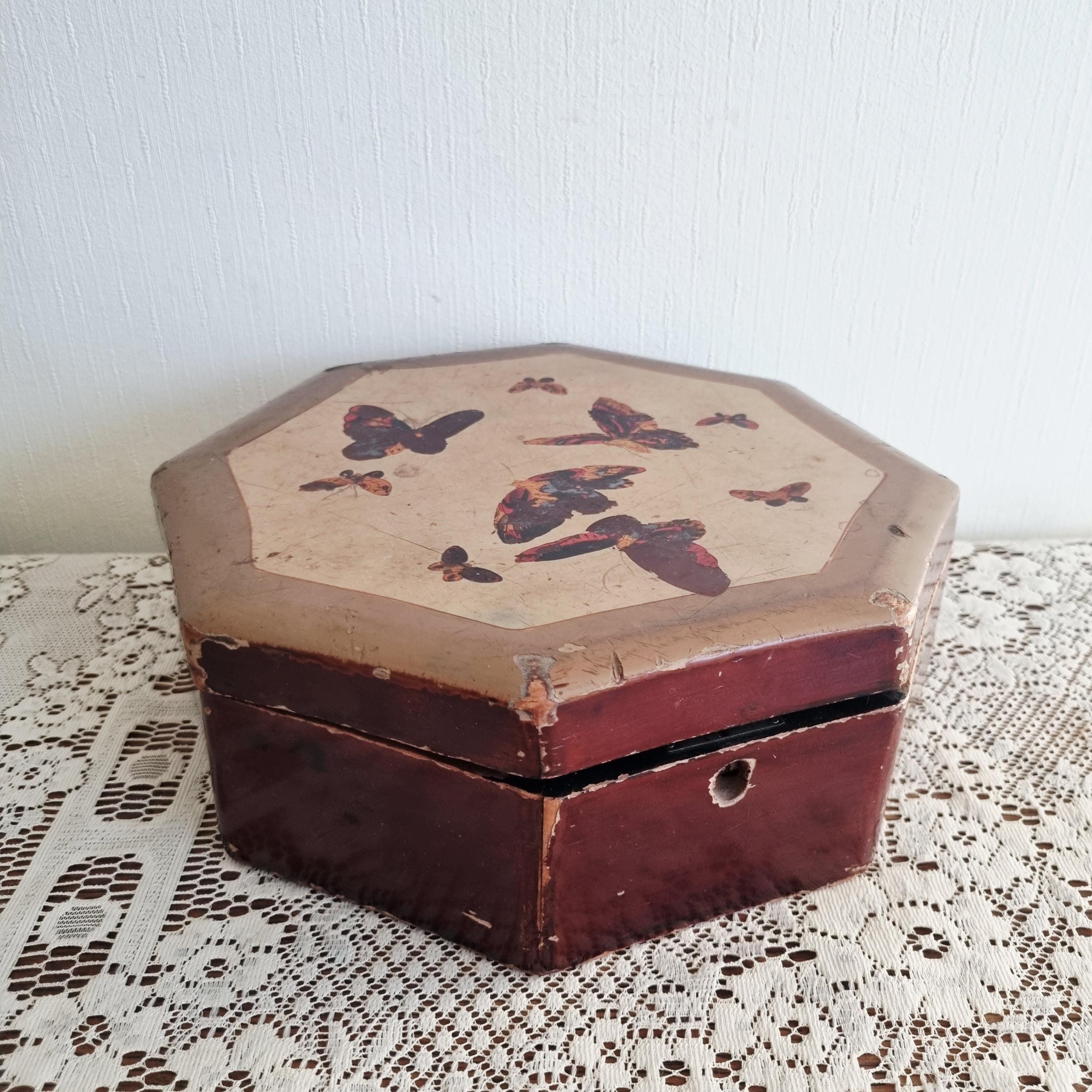 蝶が描かれた大きな中国/日本の漆器箱 - Etsy 日本