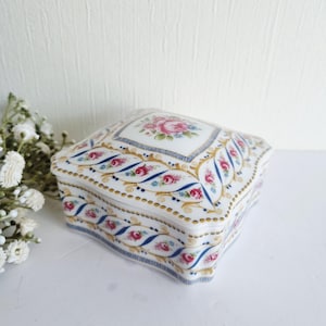 Italian Floral Trinket Pot, Hand Painted Ceramic Lidded Box with Rose Decor, Decorative Vanity Accessory