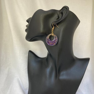Dried Flower Earring  Dangle Earrings  Real Crushed Dried Flowers  Resin Earrings  Floral Jewelry  Handmade Jewelry  Botanical Jewelry