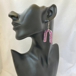 Dried Flower Earrings   Dangle Earrings  Arch Shaped Jewelry  Resin Earrings   Floral Earrings   Botanical Earrings   Handmade Earrings