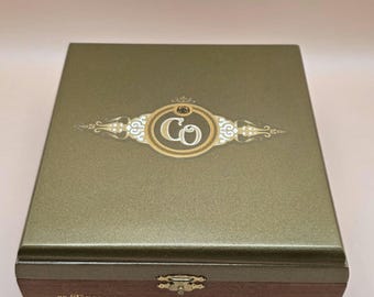 Cigar Obsession FINAL THIRD Empty Wooden Cigar Box TOROS