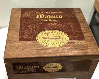 Empty Cigar Box Set: Cigar City Maduro & Eiroa Colorado, Wooden