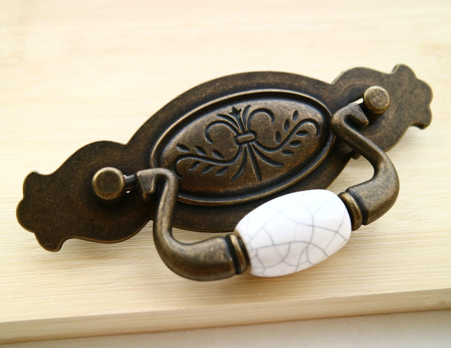 Crackle Ceramic Drawer Pull Handle – Black & White Cabinet Knob, 3″ C-C (76mm) With Mounting Screws, 1.5″ Diameter