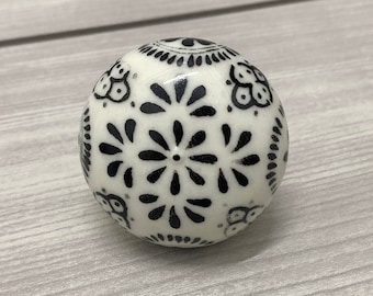 Armadio anta tirare cucina armadio maniglia bianco nero manopola ceramica maniglia tirare porcellana pomello cassetto cassetto maniglia bronzo antico base
