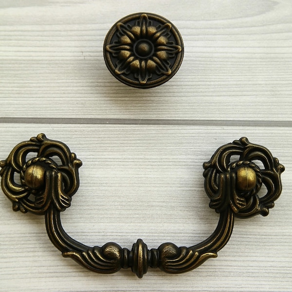 3.5 Inch Drawer Pulls - Etsy