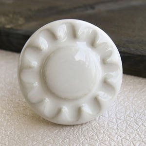 White dresser knob porcelain drawer handle ceramic cabinet door pull kitchen cupboard knob furniture hardware mobiili knob pull distressed