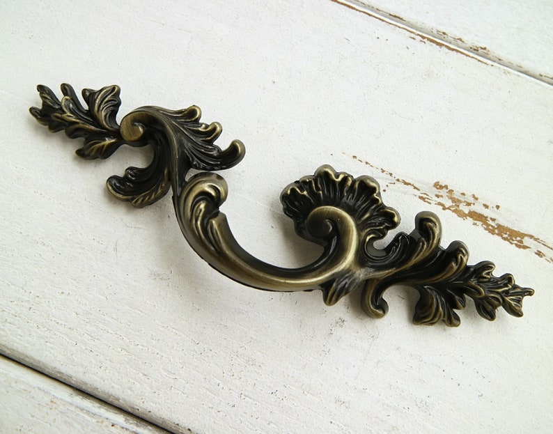 2.5 Antique bronze drawer knob dresser pull handle kitchen cabinet door knob decorative wardrobe handle vintage cupboard knob 2 12 64mm
