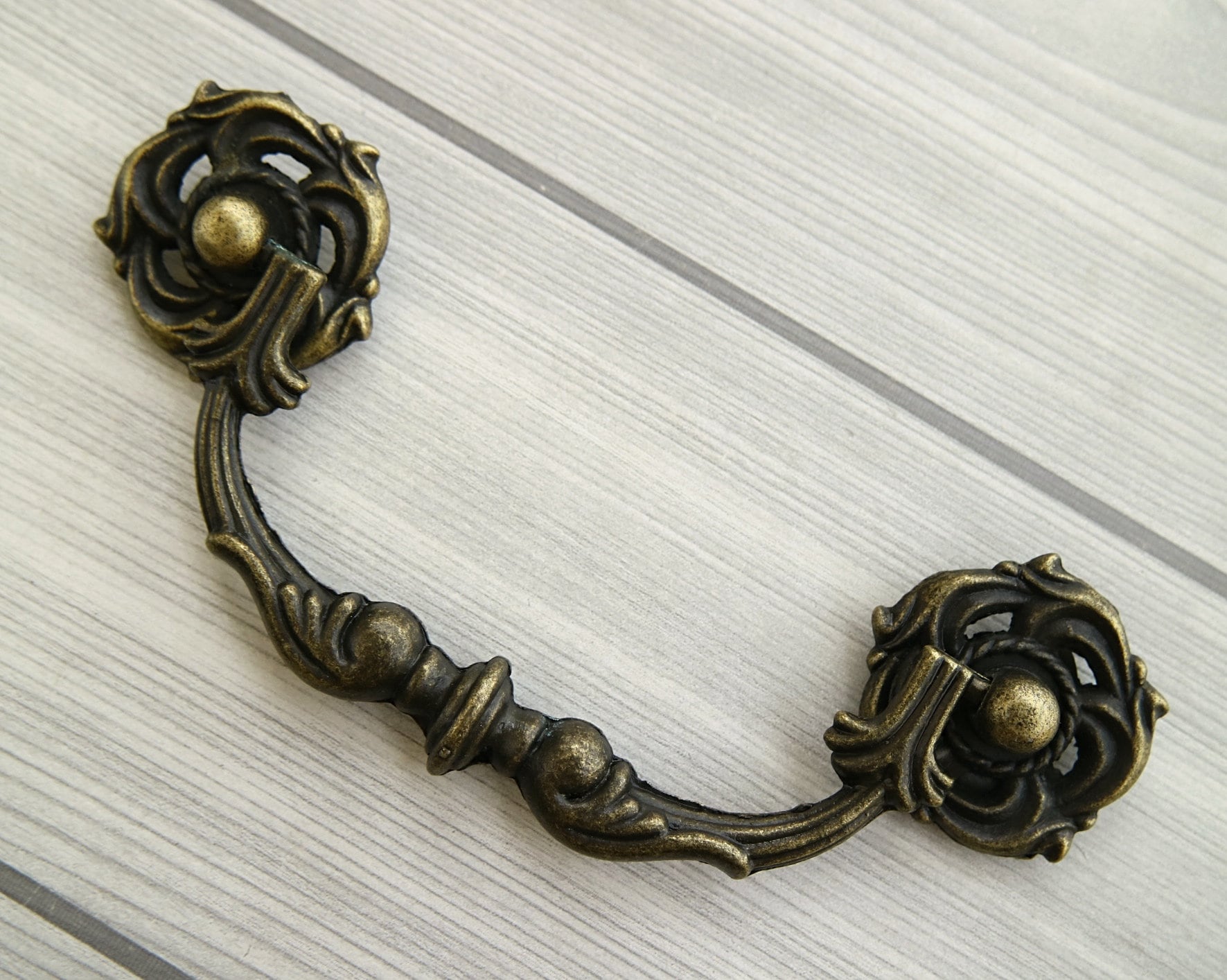 4,25" vintage style omgaan met antieke bronzen dressoir knop drop borgtocht lade pull houtbewerking hardware meubilair handvat kast knop 108mm 4 1/4"