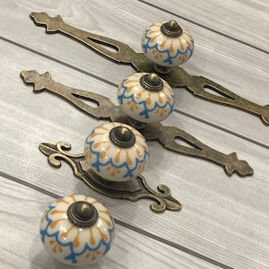 Weiße Porzellan Kommode Griff ziehen blau gelb Schublade Knopf Keramik Griff mit antiken Bronze Platte Schrank Schrank Schrank Knopf ziehen