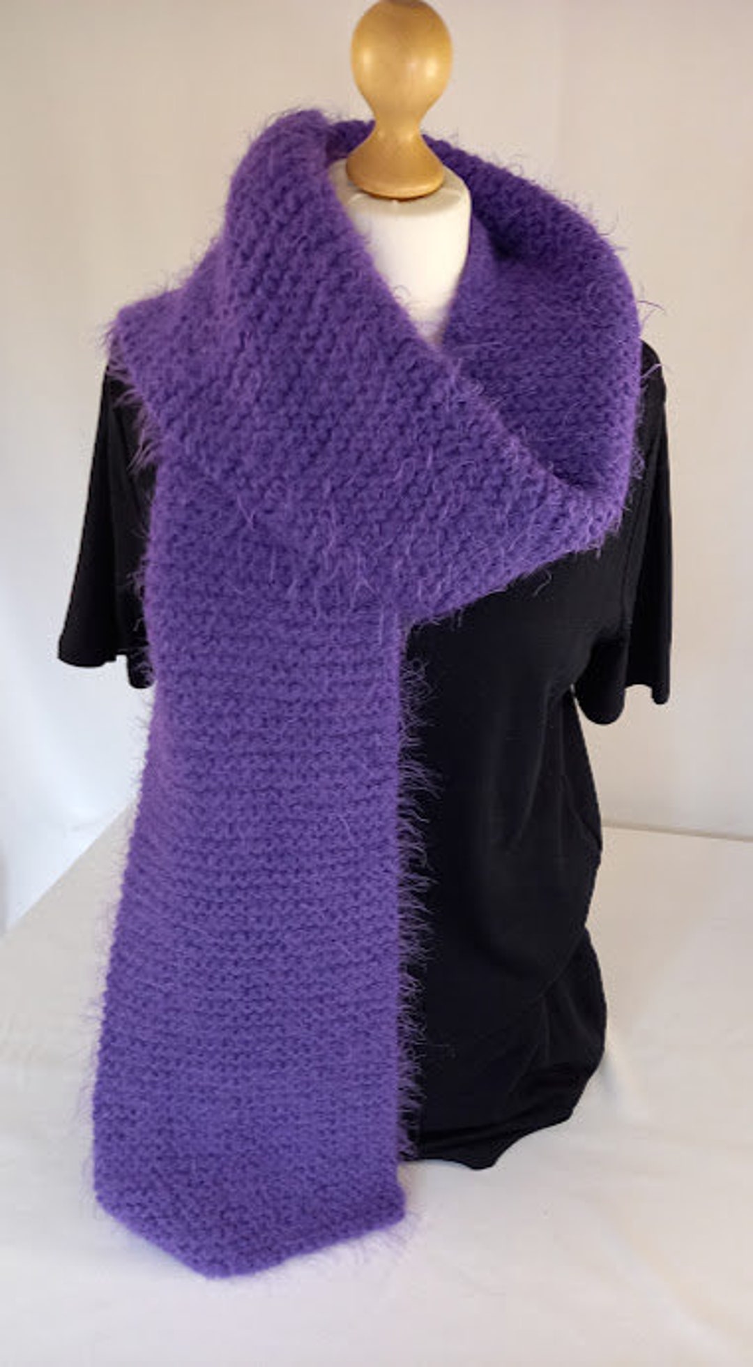 GRADATION SHAGGY SCARF