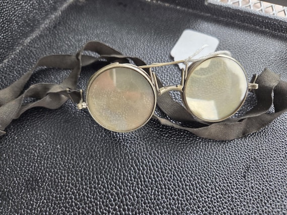 1930's/40 safety glasses