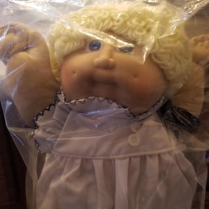 1985 Cabbage Patch doll