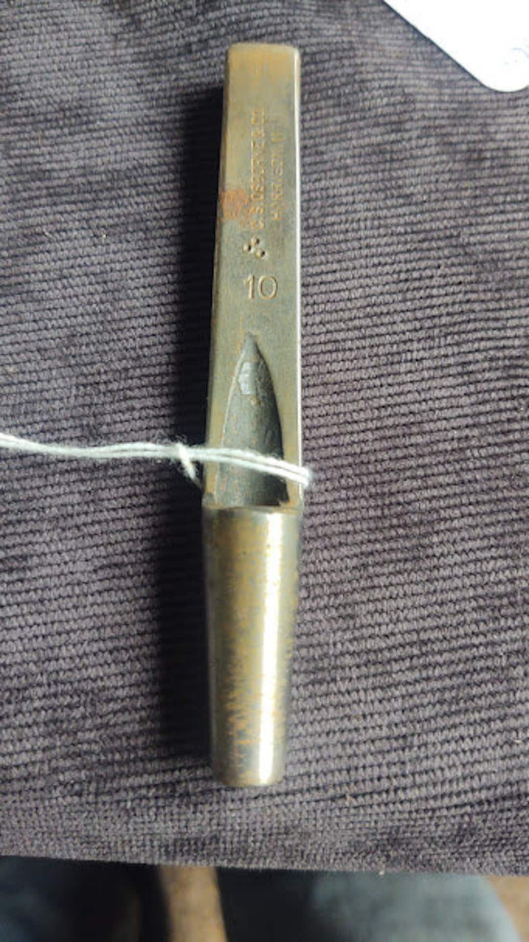 Poinçon de couture vintage en acier inoxydable
