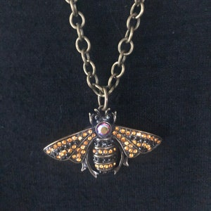 Antique Brass Rhinestone Bee Necklace 30” Vintage Look Toggle Closure Bumble Bee Pendant