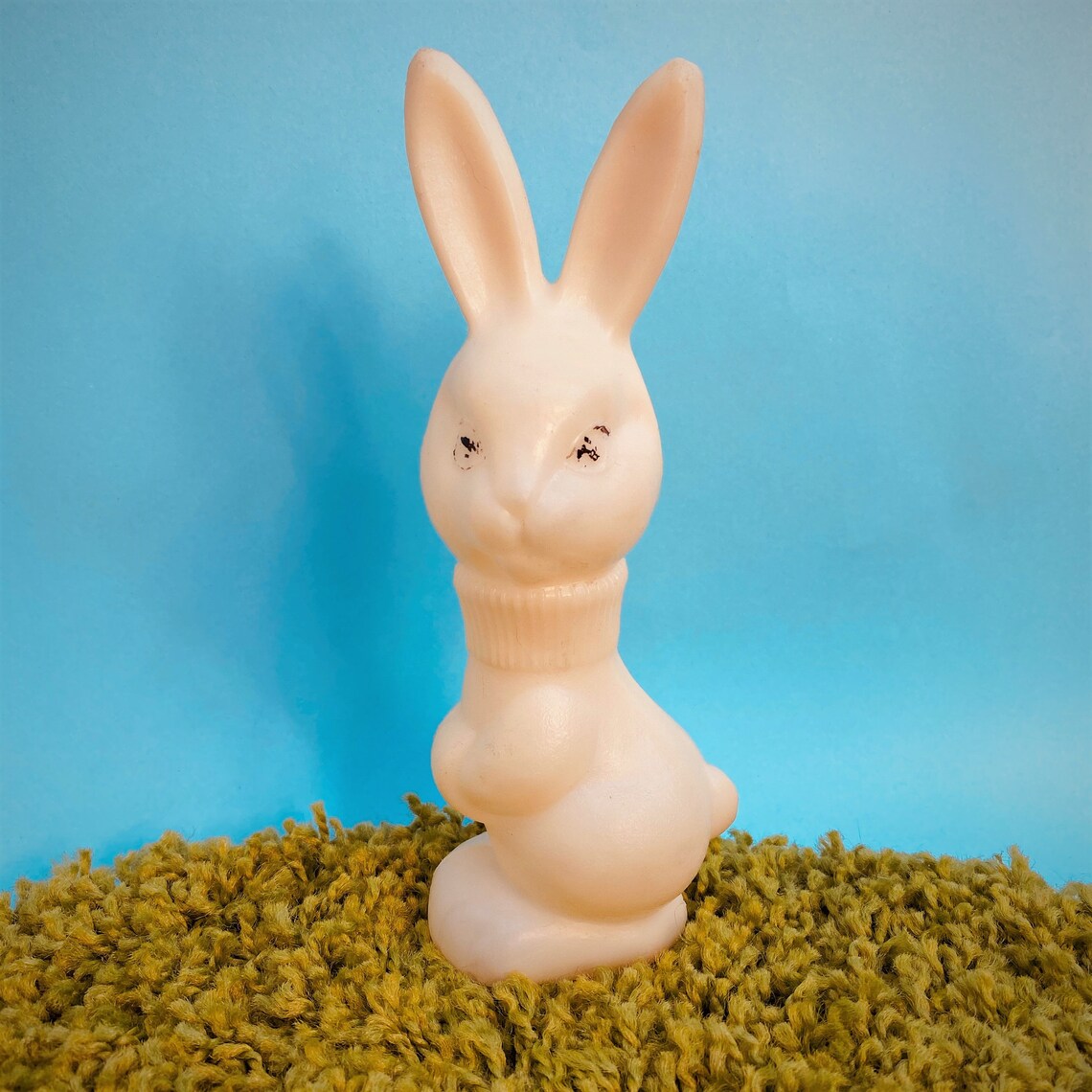 Elegant bunny White plastic bunny Vintage plastic toy Cute Etsy