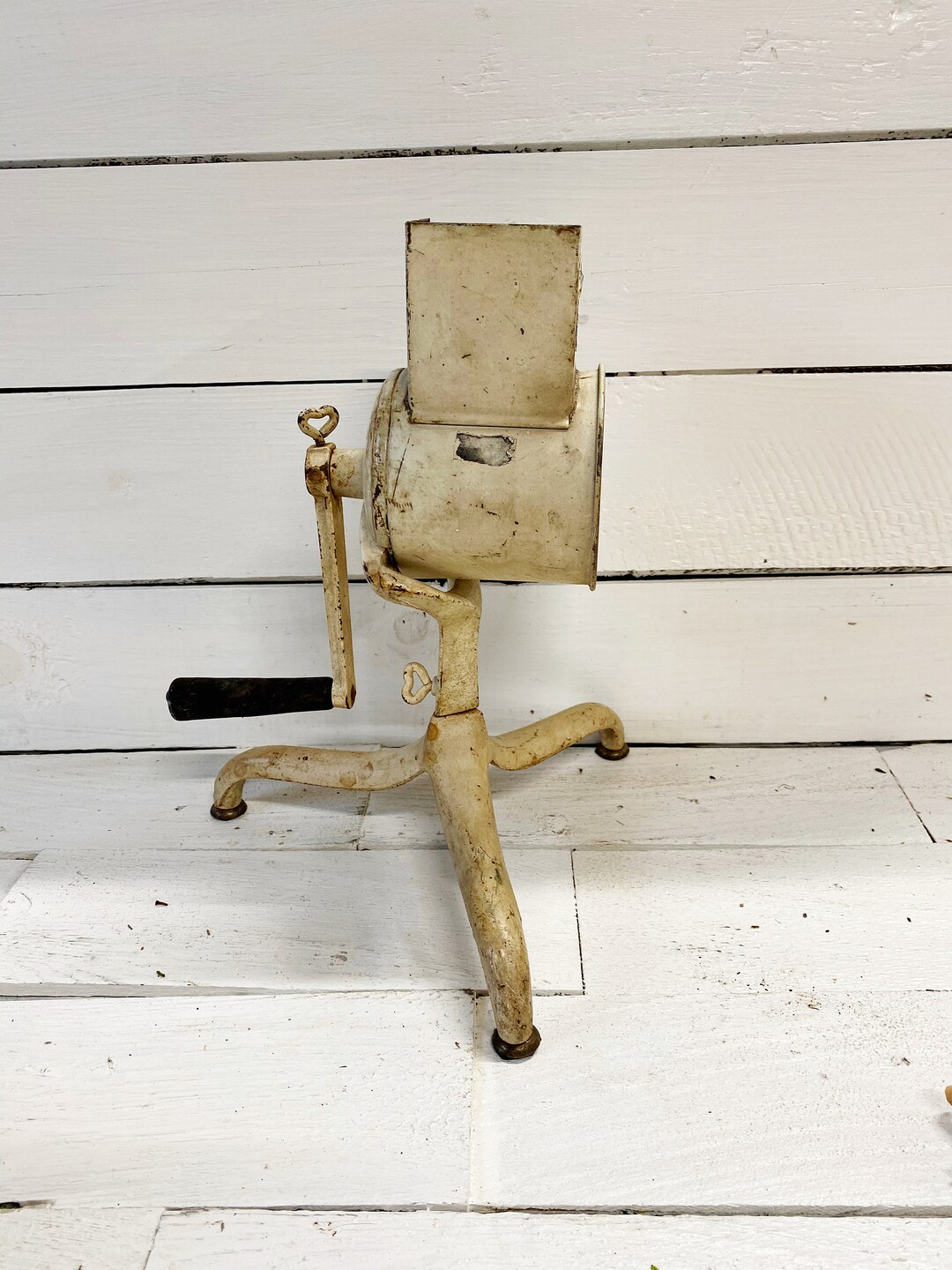 Royal Supreme Food Mill Meat Grinder Food Grinder Rustic Kitchen Gadget